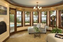 Curved Crown Moulding|Sunroom|